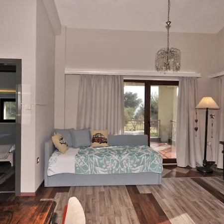 Lancaster Mansion By Travelpro Services Halkidiki *